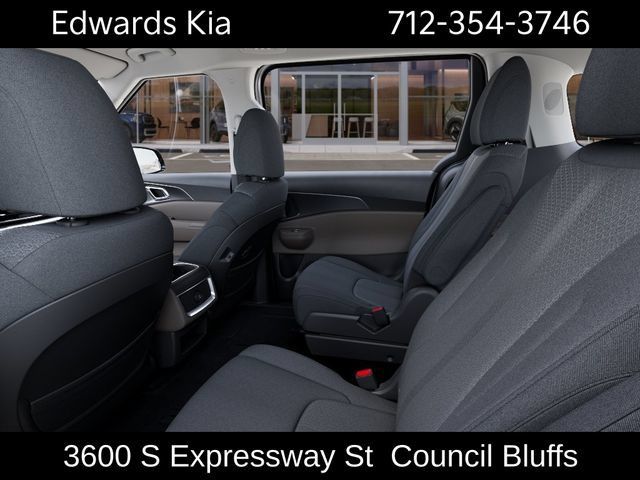 New 2027 Kia Carnival LX FWD image 20