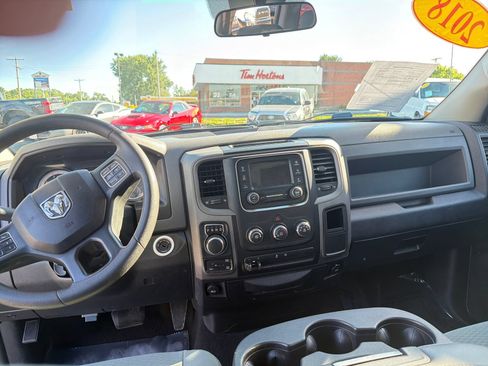Used 2018 RAM 1500 Express w/ Express Value Package AWD/4WD image 13