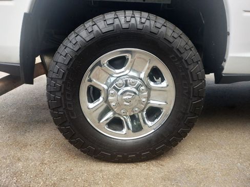 Used 2021 RAM 3500 Tradesman image 4