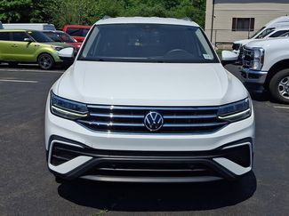 Used 2024 Volkswagen Tiguan SE AWD/4WD video 2