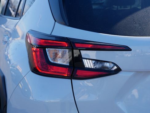 Used 2024 Subaru Crosstrek 2.0i Premium image 11