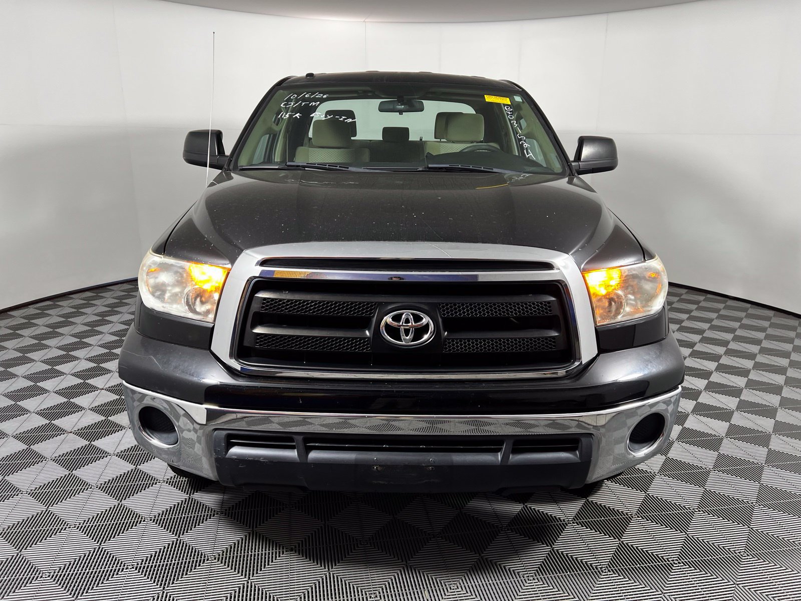 Used 2011 Toyota Tundra 2WD Double Cab w/ Tow Pkg image 2