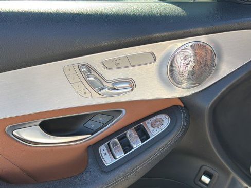 Used 2021 Mercedes-Benz GLC 300 4MATIC Coupe image 20