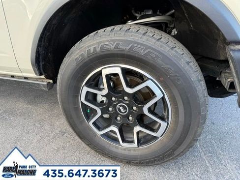 Used 2025 Ford Bronco 2-Door AWD/4WD image 9
