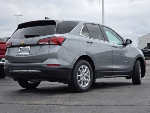 Used 2024 Chevrolet Equinox LT AWD/4WD image 16