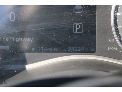 Used 2024 Nissan Kicks SR image 18