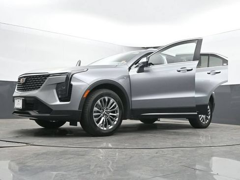 Used 2025 Cadillac XT4 Premium Luxury AWD/4WD image 68
