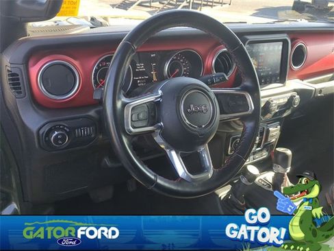 Used 2021 Jeep Gladiator Rubicon image 16
