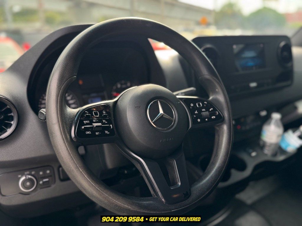 Used 2020 Mercedes-Benz Sprinter 3500 image 10