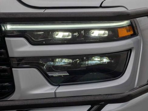 Used 2026 RAM 3500 Laramie AWD/4WD image 10