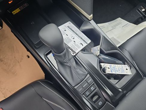 New 2026 Toyota Camry SE FWD image 22
