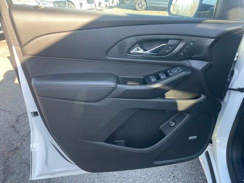 Used 2022 Chevrolet Traverse High Country AWD/4WD image 10