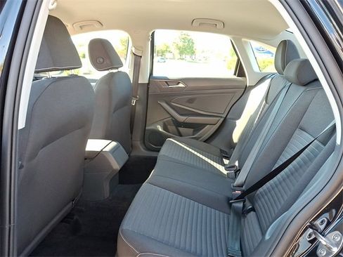 Used 2024 Volkswagen Jetta S image 10