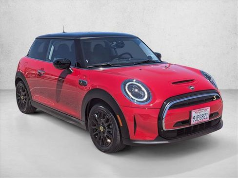Used 2023 MINI Cooper SE FWD image 3