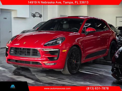 Used 2017 Porsche Macan GTS AWD/4WD image 3