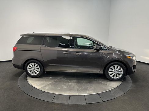 Used 2015 Kia Sedona EX w/ EX Premium Package image 7