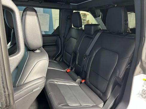 New 2026 Ford Bronco Outer Banks AWD/4WD image 33