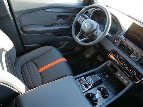 New 2026 Honda Passport TrailSport image 9