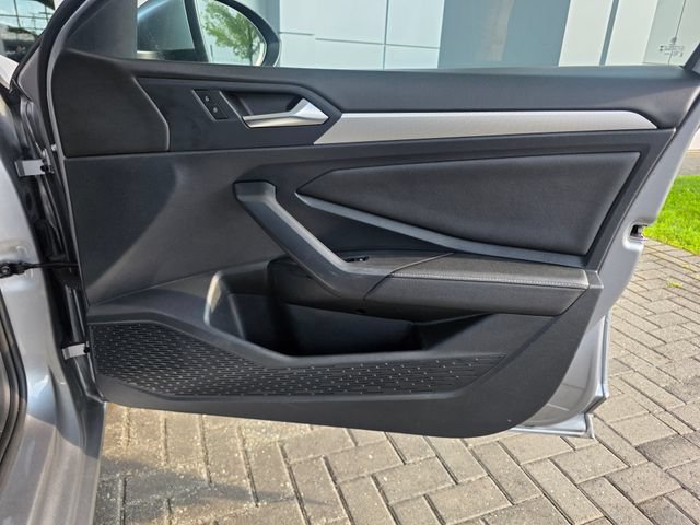 Used 2024 Volkswagen Jetta S FWD image 8