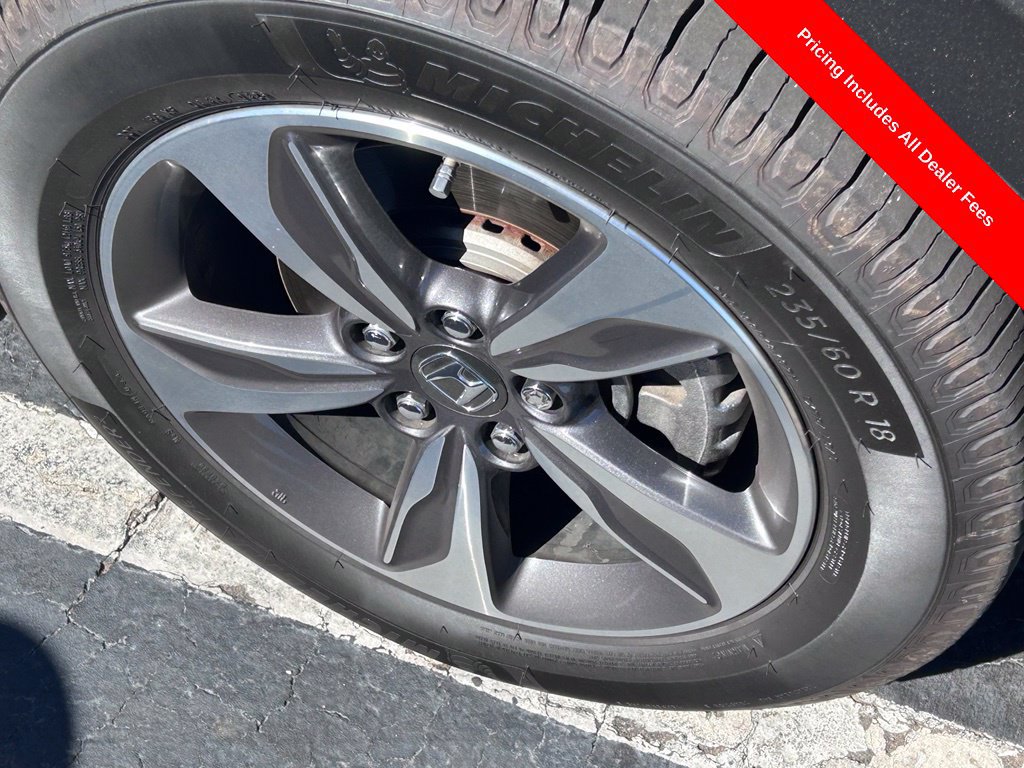 Used 2018 Honda Odyssey Touring image 2