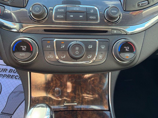 Used 2014 Chevrolet Impala LT w/ Convenience Package FWD image 20