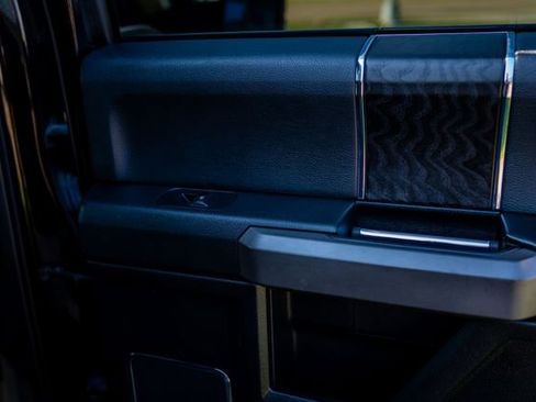 Used 2019 Ford F150 Platinum image 24