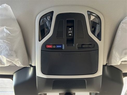 New 2025 Subaru Outback Premium image 16