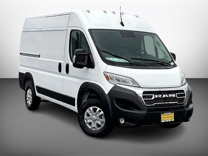 New 2024 RAM ProMaster 1500 w/ Quick Order Package 22G SLT