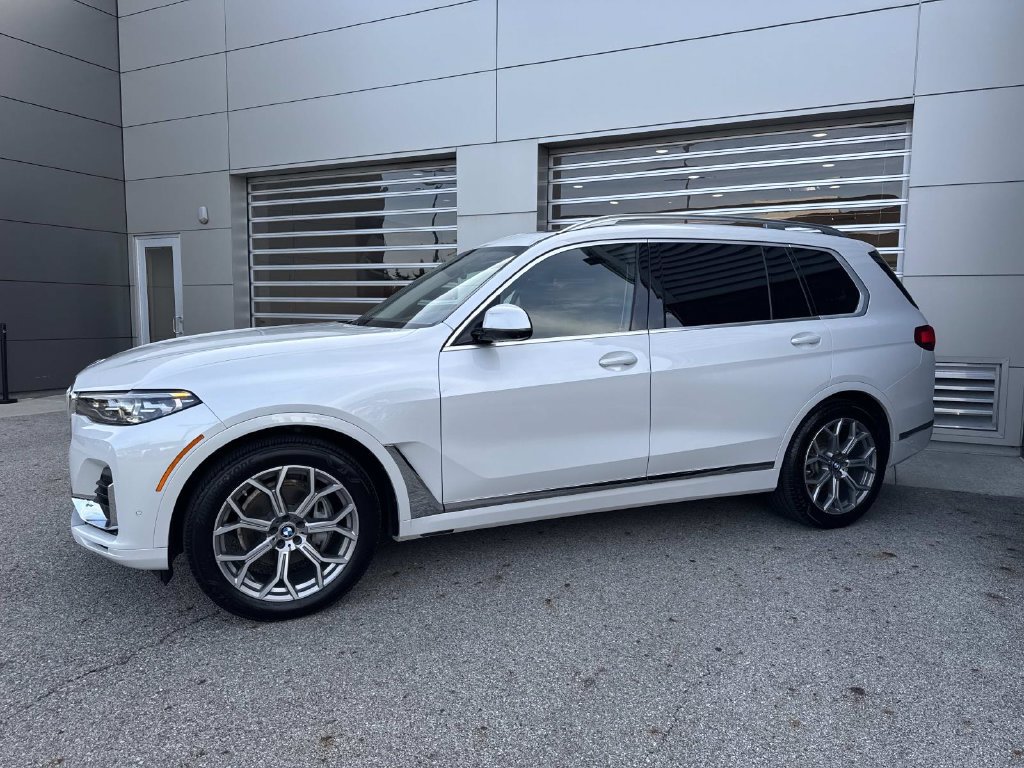 Used 2019 BMW X7 xDrive40i w/ Premium Package AWD/4WD image 3
