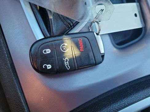 Used 2020 Dodge Charger GT image 35