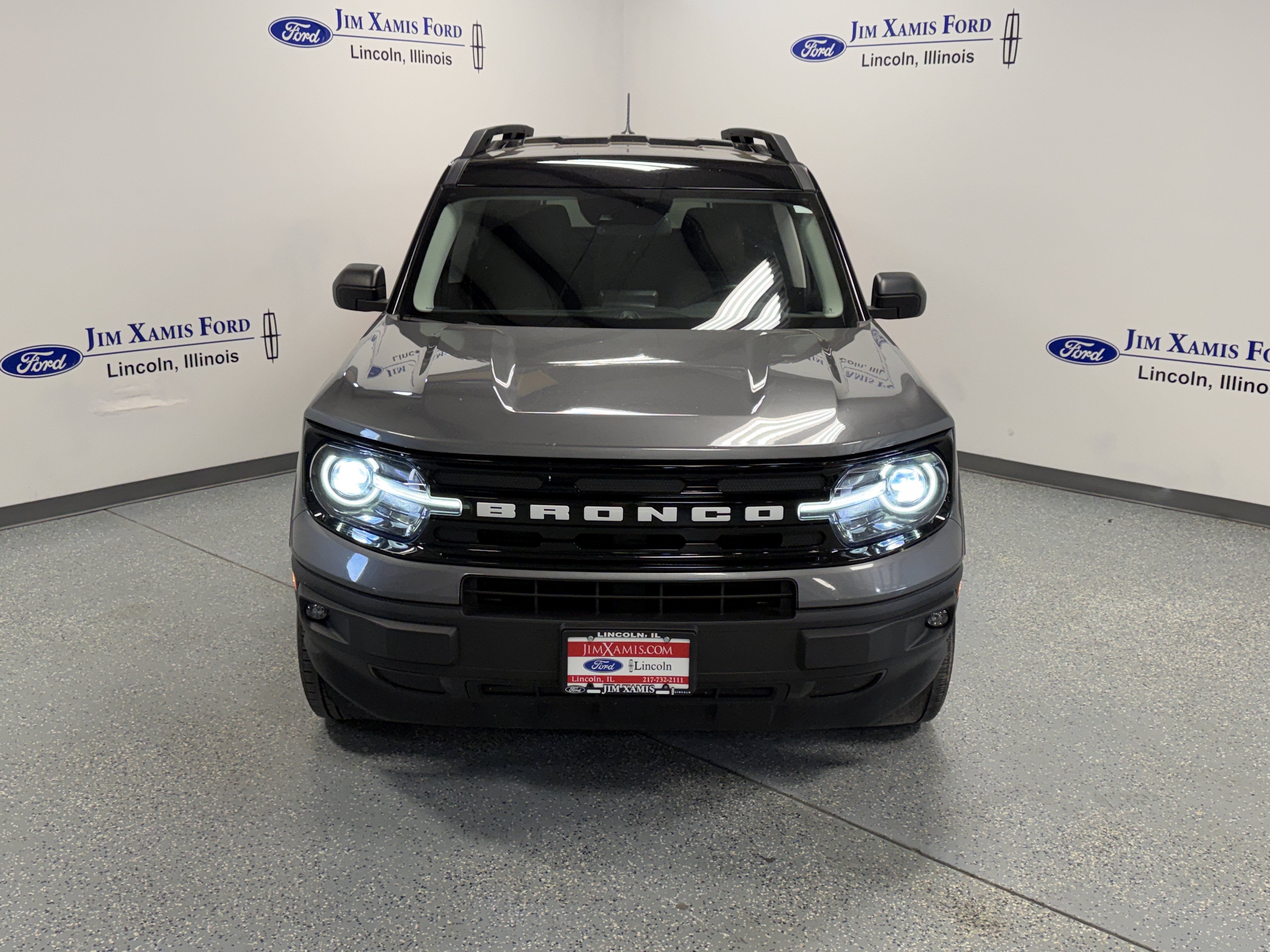 Used 2022 Ford Bronco Sport Outer Banks w/ Tech Package AWD/4WD image 2