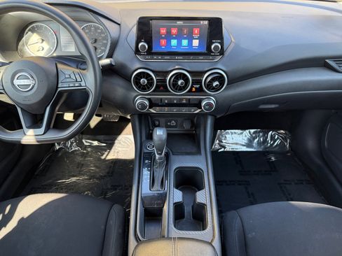 Used 2024 Nissan Sentra S image 8