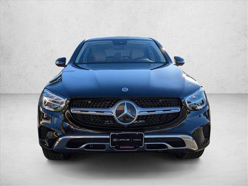 Used 2023 Mercedes-Benz GLC 300 4MATIC Coupe image 3