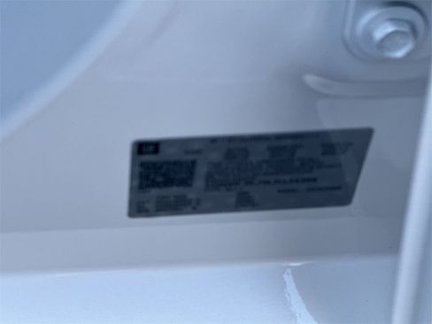 Used 2020 Chevrolet Suburban Premier w/ Premier Plus Edition image 25