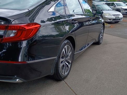 Used 2020 Honda Accord EX-L image 4