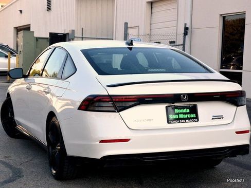 Used 2023 Honda Accord Sport image 4
