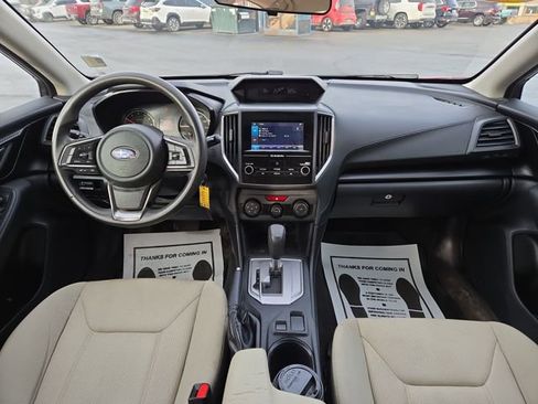 Used 2019 Subaru Impreza 2.0i image 3