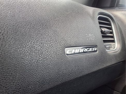 Used 2015 Dodge Charger R/T RWD image 30