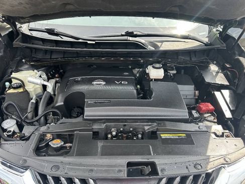 Used 2016 Nissan Murano Platinum AWD/4WD image 13