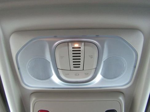 Used 2024 RAM ProMaster 2500 w/ Safety Group image 39