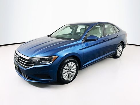 Used 2019 Volkswagen Jetta S w/ Driver Assistance Package image 3