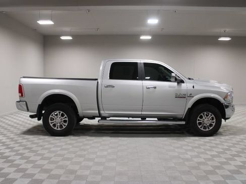 Used 2017 RAM 2500 Laramie w/ Convenience Group AWD/4WD image 10