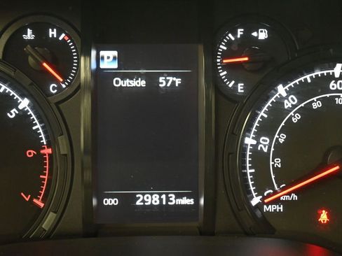 Certified 2024 Toyota 4Runner SR5 image 16