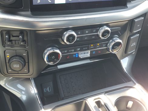 Used 2023 Ford F150 Lariat w/ Equipment Group 502A High AWD/4WD image 18