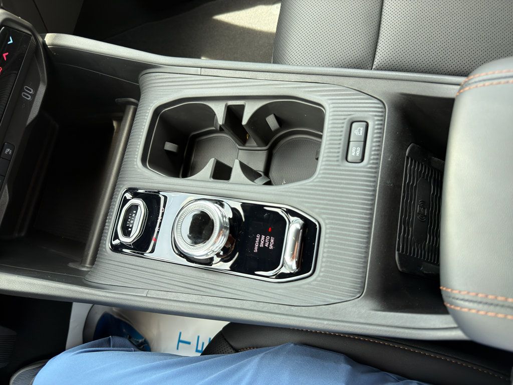 New 2026 Jeep Cherokee Limited AWD/4WD image 25