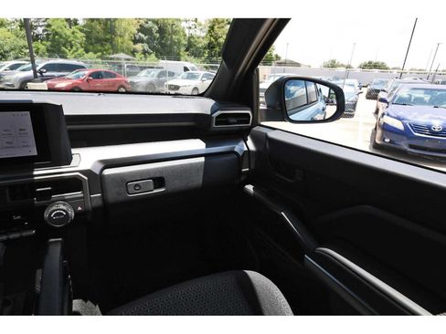 Used 2026 Toyota 4Runner SR5 AWD/4WD image 8
