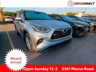 Used 2021 Toyota Highlander LE