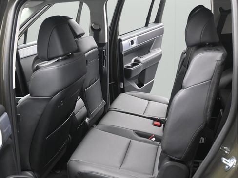New 2026 Hyundai Santa Fe SEL FWD image 6