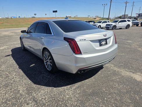 Used 2018 Cadillac CT6 Luxury image 5
