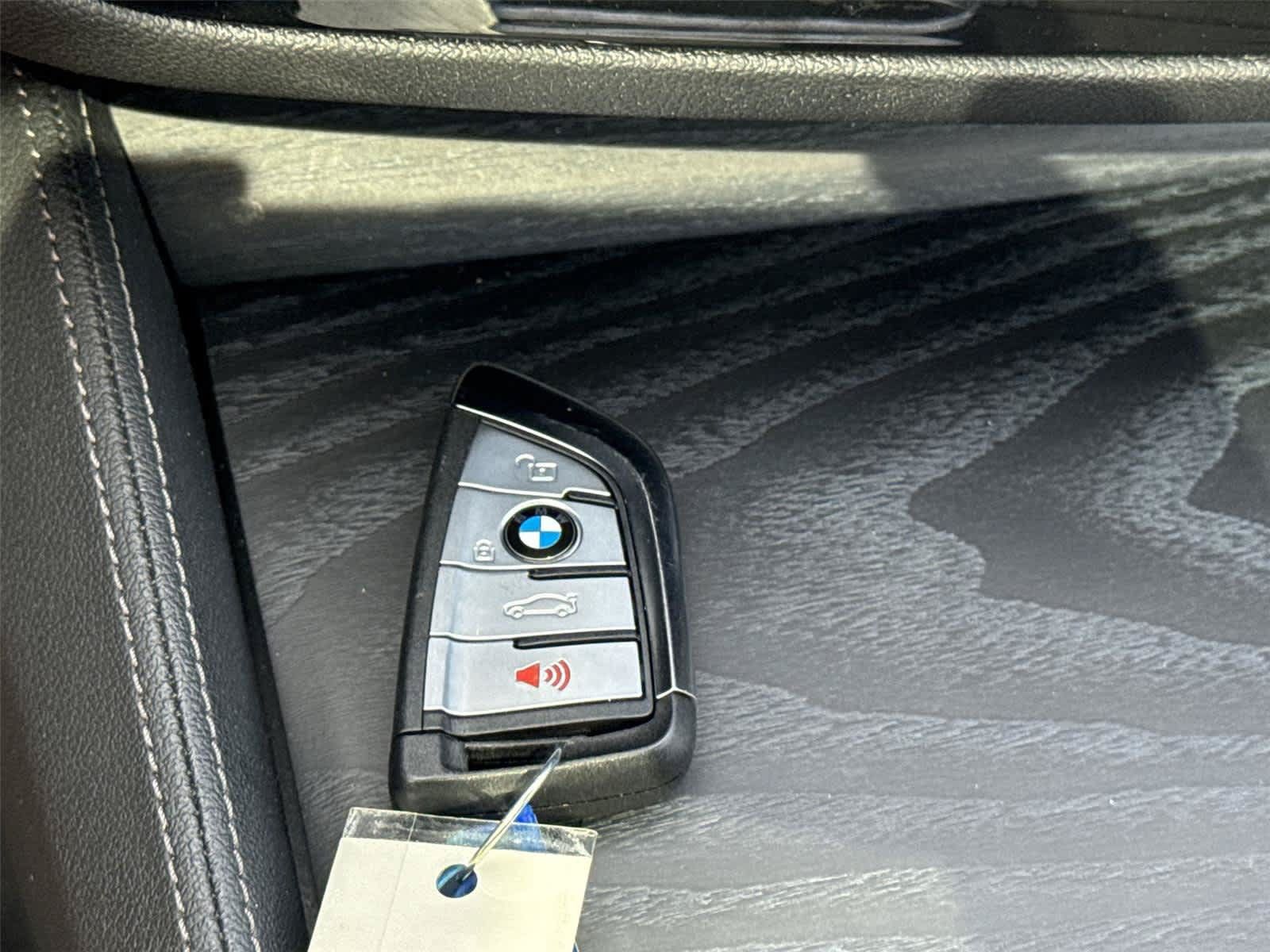Used 2022 BMW 530i xDrive w/ M Sport Package AWD/4WD image 30